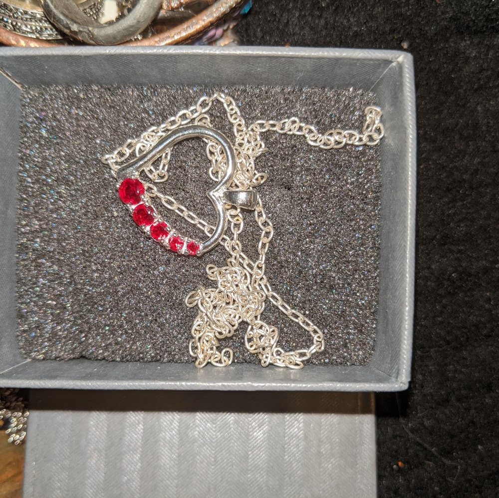 More stuff - Picture 7 of 16